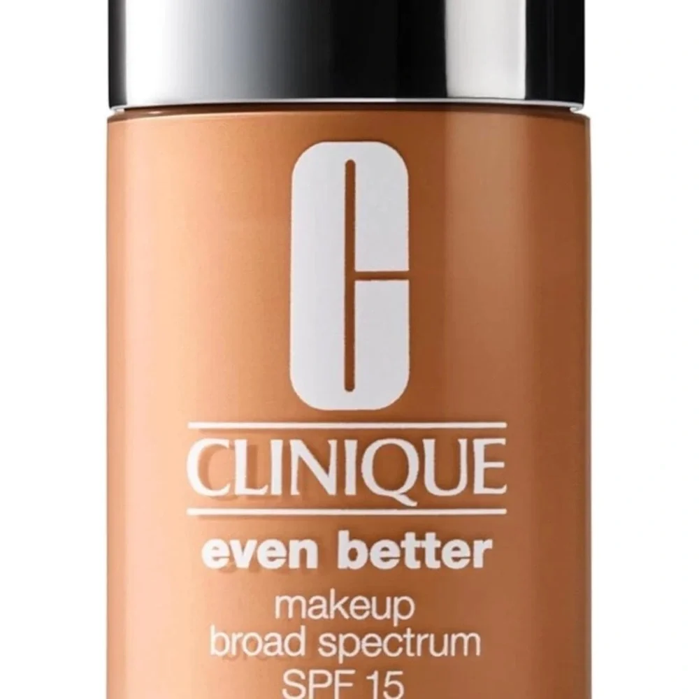 Clinique Even Better Makeup SPF 15‎ in WN-97 cream caramel